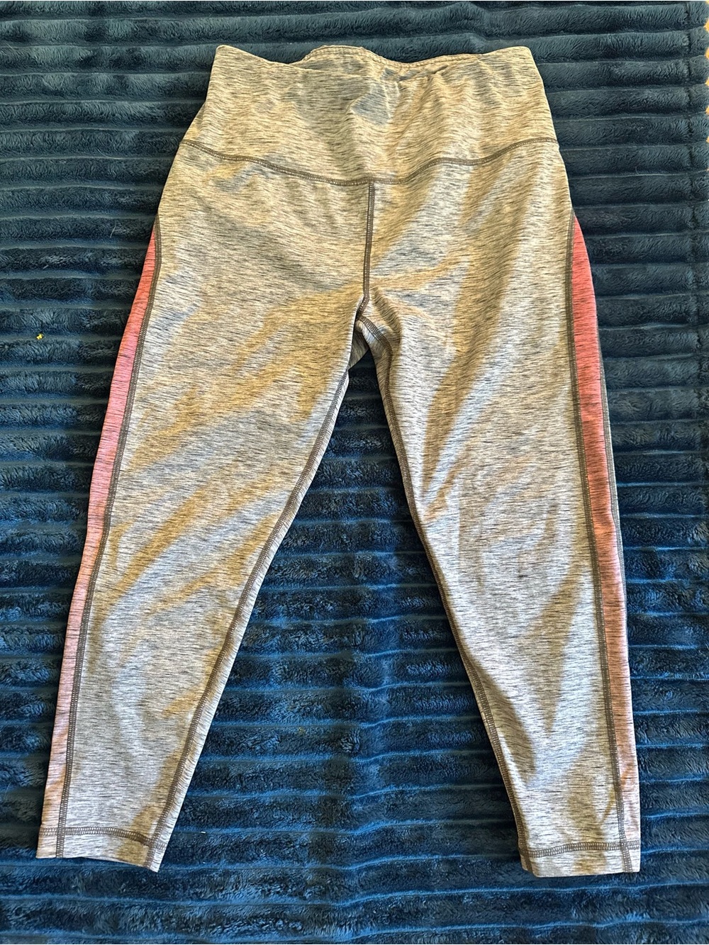 Reebok Pink Gray Heathered High Rise Capris Womens Large